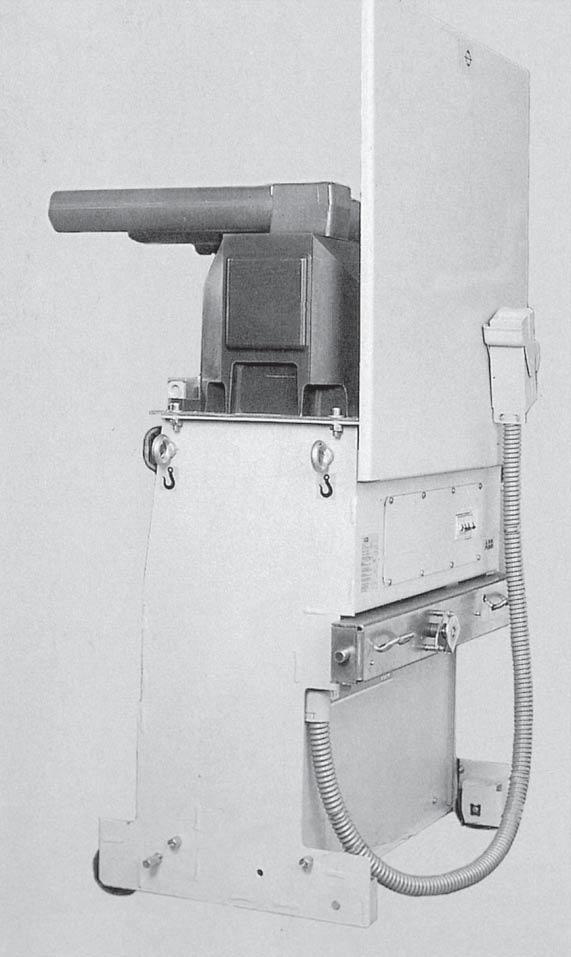 50.2 57.1 57.8 57.2 50.1 50.8 Figure 3/14: Withdrawable part with circuit-breaker, VD4, operating mechanism side control wiring plug pluged at front partition of the circuit-breaker.