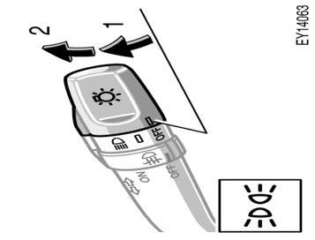 Headlights and turn signals HEADLIGHTS To turn on the following lights: Twist the headlight/turn signal lever knob.