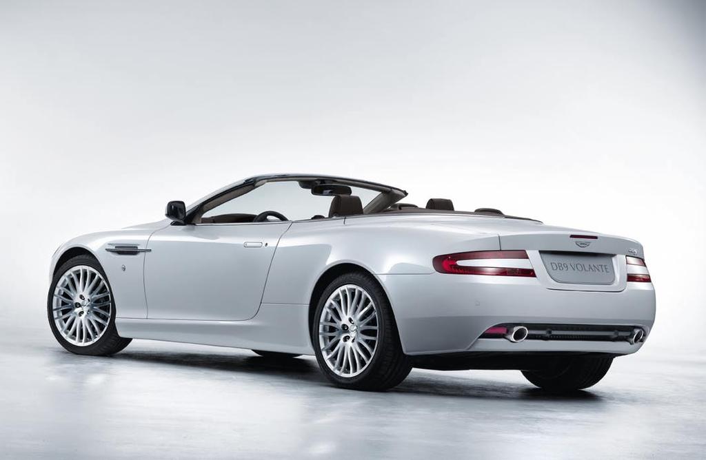 38 Like the Coupe, the Volante s performance is supported by Aston Martin s excellent safety systems.