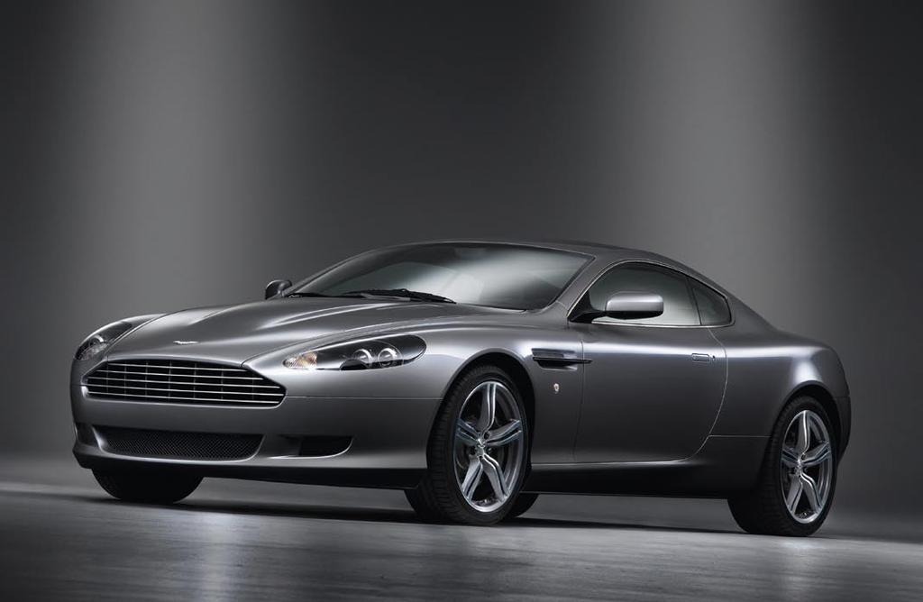 14 Even when standing still, the DB9 conveys poise and grace, power and strength.