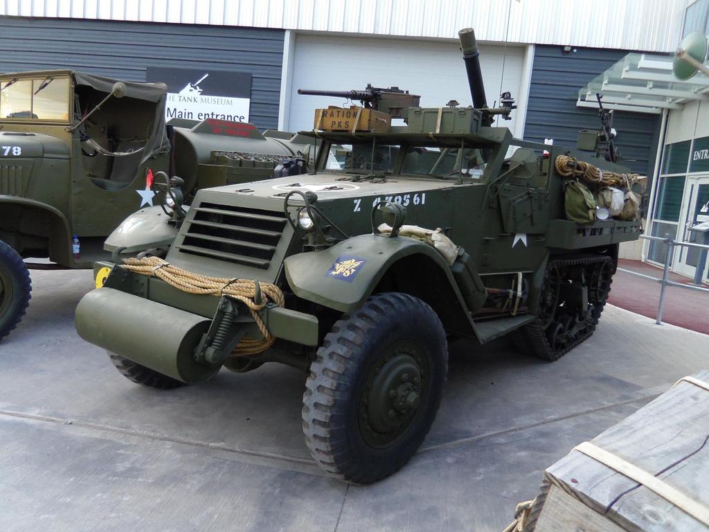 M9A1 81mm Mortar Motor Carriage Private collection