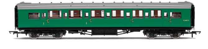 R4304E br (ex sr) maunsell composite coach R4305E br (ex SR) maunsell
