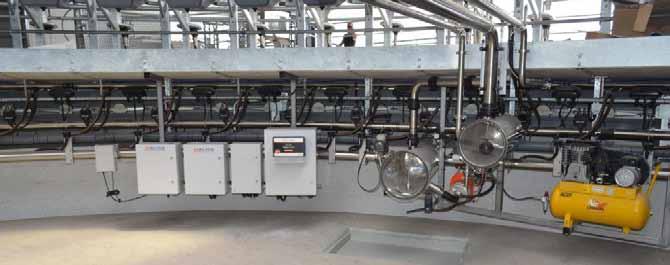 Platform iflow is built onto a raised plinth which means the milking machine is mounted under the platform. This provides physical protection as well as making service of the milking machine easy.