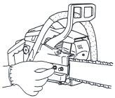 ASSEMBLY PROCEDURES Never try to start engine without side case securely fastened. 1. Remove chain bar clamp nuts (1). 2. Remove the side case (2) as pinching the rear part of the side case (2). (Fig.