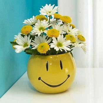 Spring Containers Pg 8 Smile L17