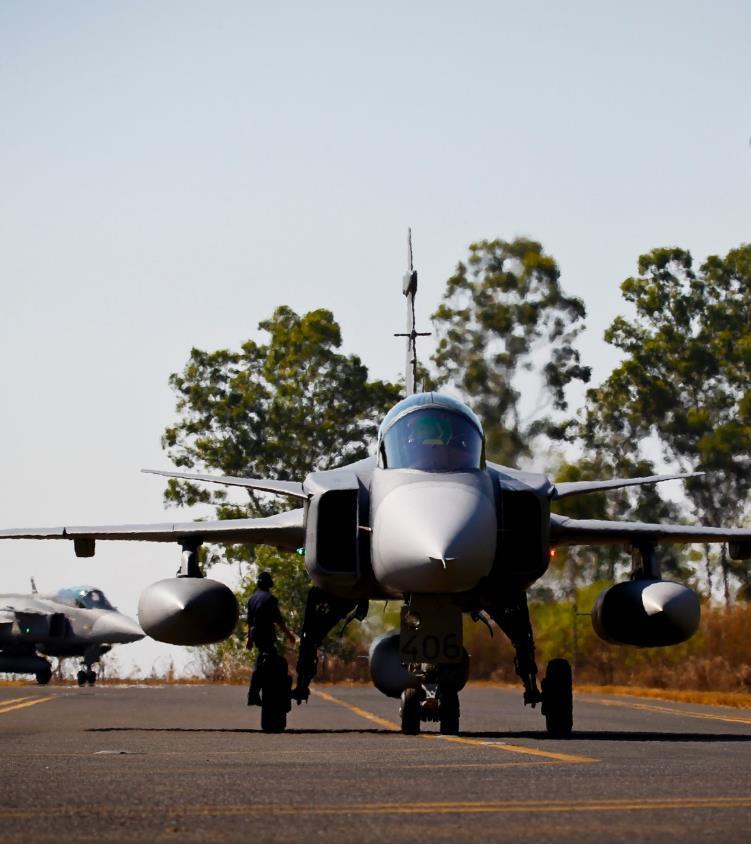 8 RAPID DEPLOYABILITY Gripen is designed to remain operational in a high intensity, high-threat environment