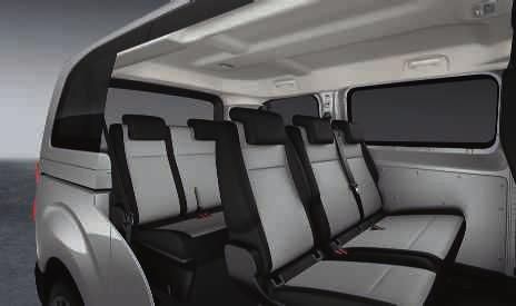 A single control folds the second row seat back and provides a wide passage to the rear bench seat.