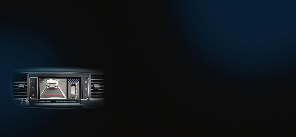 DRIVING ASSISTANCE AND SAFETY DEVICES Intuitive driving For more comfortable and safe driving, the PEUGEOT Expert has a wide range of the latest generation driving assistance devices.