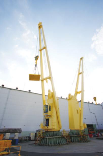eck ranes Products of MHI eck ranes MHI's deck cranes utilize proven technologies to realize fast and accurate cargo handling, helping customers achieve cost-effective marine transportation.