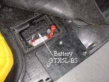 Filter The unit s battery is located under the floor board mat and supplies electrical power to the unit. The battery is a 12 volt gel acid type that contains no liquid electrolyte.