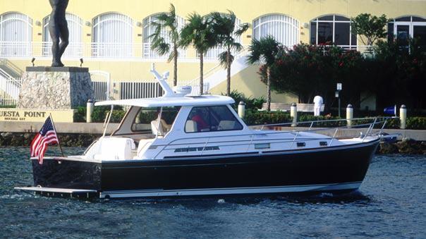 42 Hard Top Express T he Sabre 42 was the first in the range of Hard Top Express models offered by Sabre Yachts today and is as popular now as she was when first introduced in 2003.