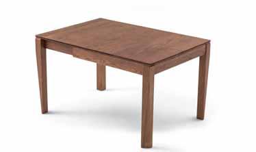 MAXI SQUARE TABLE, EXTENDABLE BOTH IN WIDTH AND LENGTH, WITH EXTENSIONS HOUSED INSIDE.