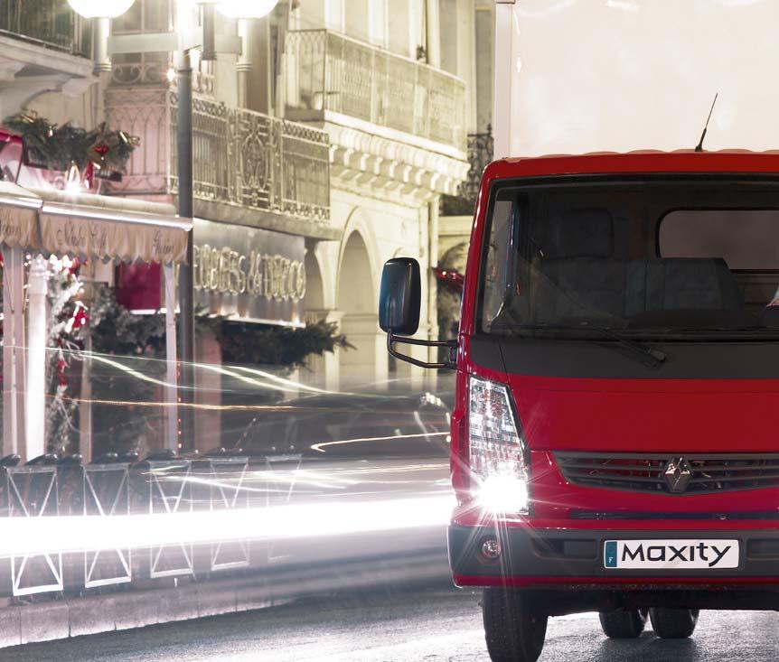 RENAULT MAXITY YOUR ADVANTAGE IN THE CITY Renault Maxity is the ideal LCV for city centres.