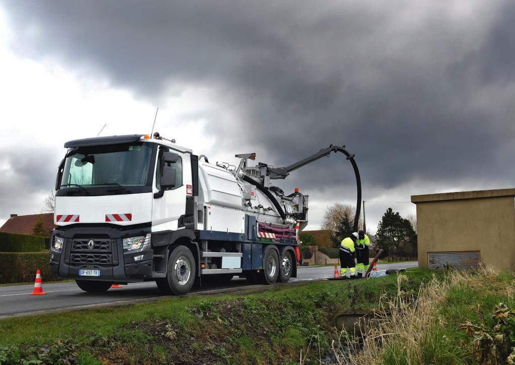 So you can work more efficiently underground, Renault Trucks provide you with reliable and powerful vehicles with high torque to drive the equipment and pumps.