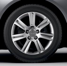 17" seven-spoke wheels with 225/50 all-season tires The 17" seven-spoke wheel is a refined design that complements the sport-inspired style of the A4.