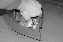 REPLACING THE SIDE BRUSH SQUEEGEE BLADE (OPTION) Check the side brush squeegee blade for