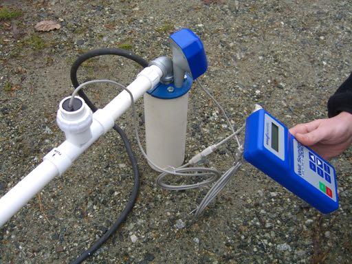 USING FLOW METER WITH THE WELL SOUNDER 2010 PRO Once the flow meter is attached to the Well Sounder 2010 PRO, enable the WS131 Flow Meter by pressing the SET button several times until the flow meter