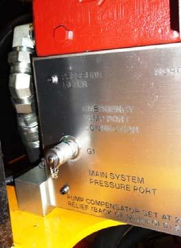 Hydraulic Pump Pressure Compensator 1. Install a hydraulic pressure gage on main system pressure port (Figure 27) located on the propulsion manifold.