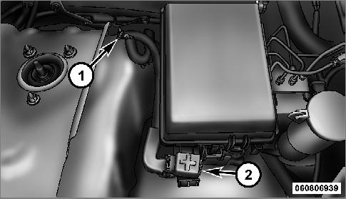 358 WHAT TO DO IN EMERGENCIES 6. Connect the other cable, first to the negative terminal of the booster battery and then to the engine ground (-) of the vehicle with the discharged battery.