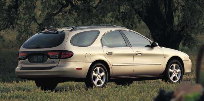 8 Taurus SE Wagon in Arizona Beige Metallic. Pack up, pick up and go. Time to load up. You want it? Take it along.
