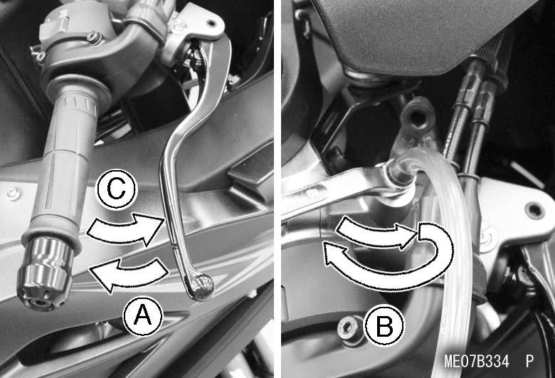 16 PREPARATION Operate the brake lever several times. If it feels spongy, there might be air in the brake line. If necessary, bleed the air in the front brake line.