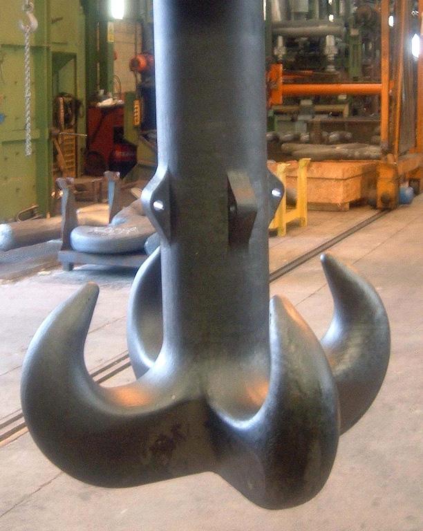 FORGED HOOKS- QUADRUPLE HOOK - BASED ON DIN 15402 For heavy lift activity where more distributed control of the load is necessary, these quadruple hooks are forged from class V superalloy, 34CrNiMo6