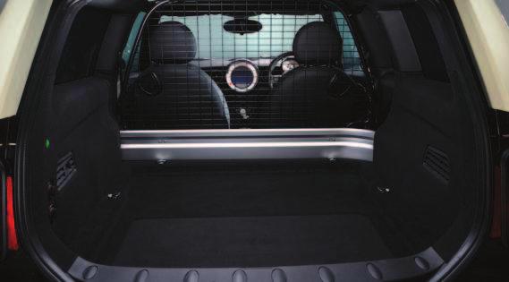 The driver s side Clubdoor continues to provide access as on the Clubman.