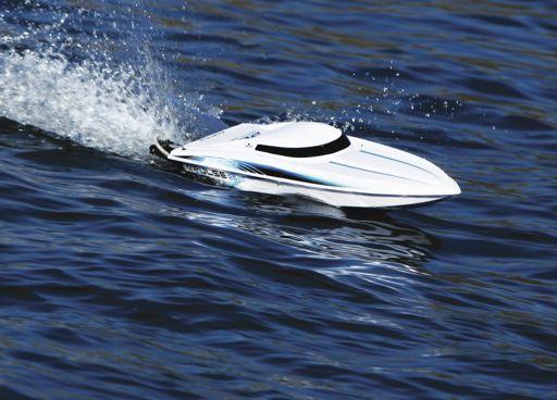 PERFORMANCE Impulse 26 Deep-V RTR : PRB4200 Designed to provide entry-level RC boating enthusiasts with an affordable yet performance engineered model, the Impulse 26 Deep-V EP RTR combines great