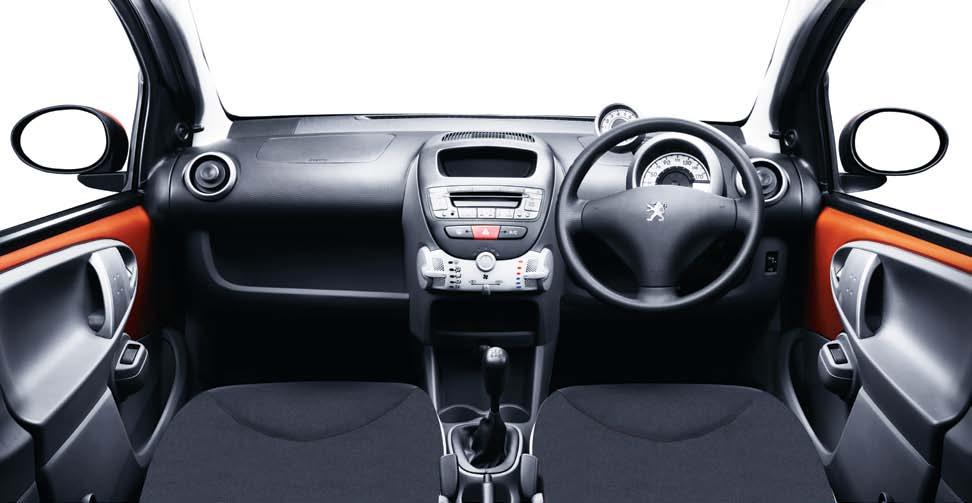 INTERIOR INTUITIVE INFORMATION The 107 makes it easy to keep an eye on what s happening inside the car.