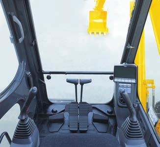 Combined with the retractable seat belt, The ROPS cab protects the operator in case of tipping over