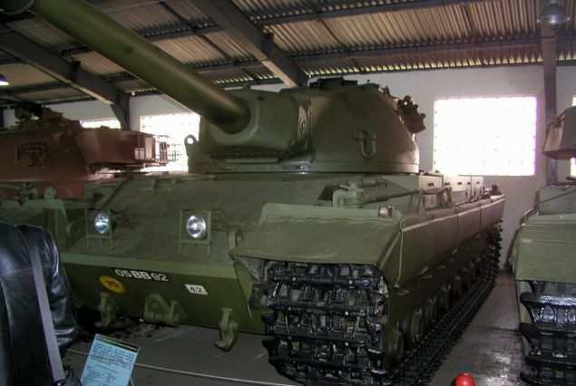 http://www.museum-tank.ru/iiiwar/tables3f/conqureror1.