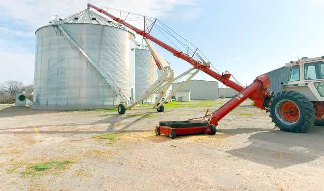 With the auger reaching up to 104' in the air, stability and precise [4] maneuverability is paramount when positioning the auger.