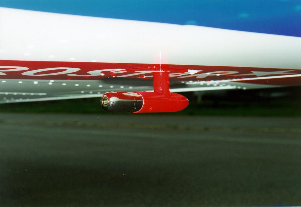 7.11 Pitot and Static Pressure Systems The pitot-static head, sensing dynamic and static air pressures, is located under the left half of the wing.