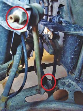 Detach the brake line and sensor wires from the supporting bracket (fig. 3). 2. Disconnect the stabilizer link from the strut body.