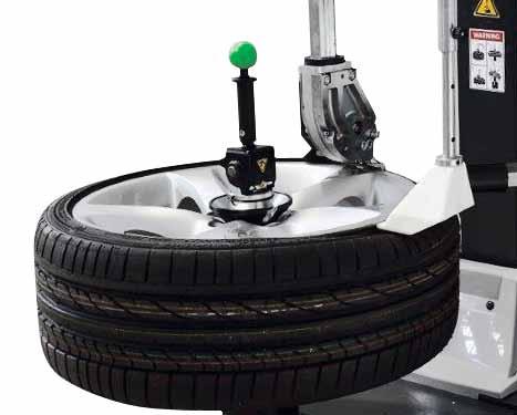 FALCO EVO 630 Center post tyre changer The FALCO EVO 630 is a 30 tyre changer for high volume workshops and offers all features and user benefits with maximum comfort to perform the perfect and