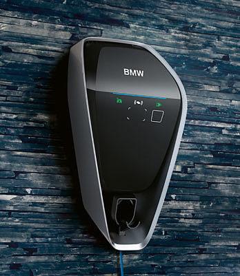 Original BMW Accessories exists to meet their special desires.