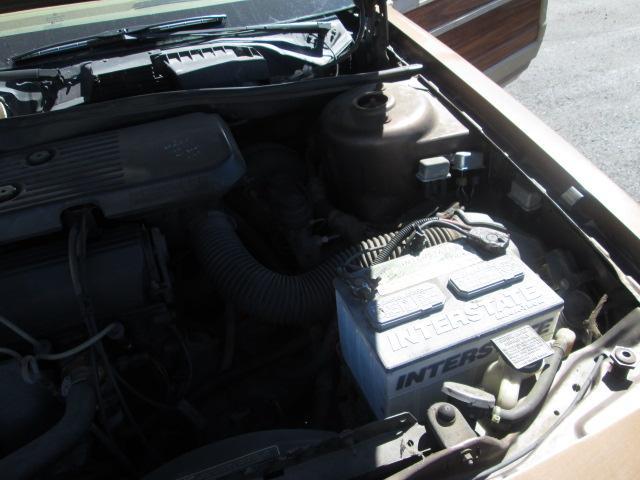 Front Corner Roof Engine Engine Vehicle Information Year: Make: Model: Mileage: VIN: 1986 Chrysler