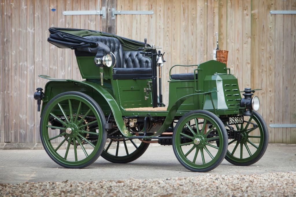 1901 Benz Ideal 7hp Twin Cylinder Contra Motor Extremely rare and highly coveted by collectors worldwide with only a small number of examples even remaining in private hands.