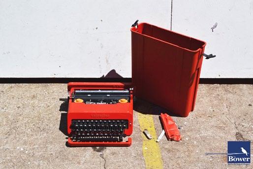 Valentine Typewriter w/