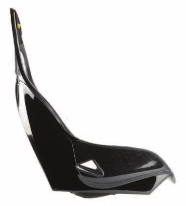 B6 42.5cm External 37cm Internal 34cm Internal 40cm with rolled edge cut off or 44cm external The B6 is a narrow seat suited to many kit and track day cars.