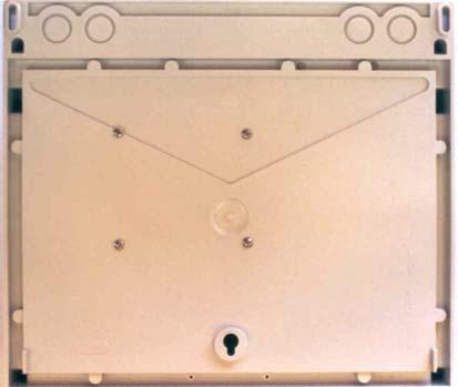 8 Figure 2 - Electronics Unit Digital readout Dissolved ozone, ppm Setpoint LED Relay