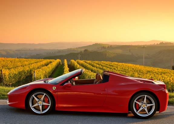 ITALIA IN FERRARI powered by A New Travel Concept Red Travel offers a new travel concept; an innovative approach to the self-drive tour offering absolute luxury combined with the ultimate Gran