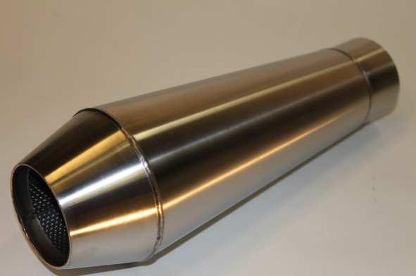 It retains the classic look and traditional deep tone you expect from this style muffler, but with a lower sound level than our straight core mufflers.