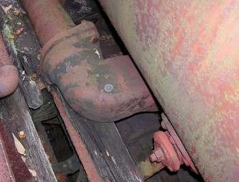 This is the front of the exhaust pipe on Cass No 10; it goes to the bottom of the smoke box.