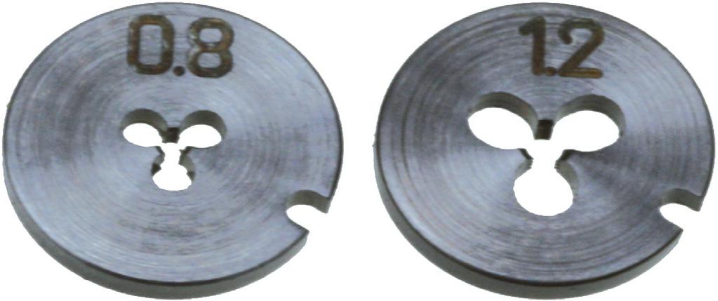 Screw-plate ASCO for horology and equipment Tool steel For the repairing of damaged screws. Ref. Ø nominal Pitch Ø external Ø external shaft mini maxi 16003 S 0.40 0.100 8.00 0.382 0.400 33.