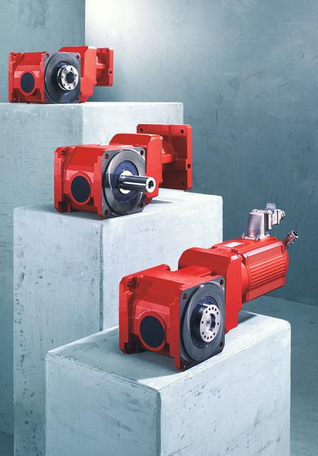 These right-angle servo gear units are available in five output options as standard: BSF: Solid shaft BSKF: Solid shaft with key BSBF: Flange block shaft (EN ISO 9409) BSHF: Hollow shaft with shrink