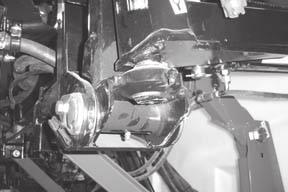 NOTE: There are a total of 9 grease fittings on the EF boom assembly and 11 grease fittings