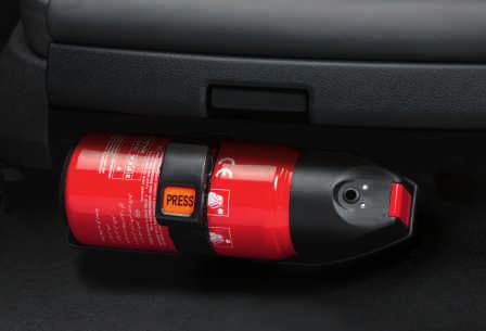 26 27 Comfort and protection 1 1 Fire extinguisher Installed in the vehicle interior, ensuring that it is close to hand in an emergency. Specially-developed fastening concept.