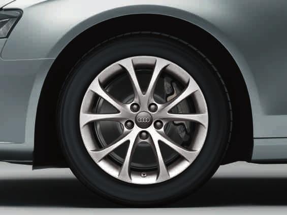 6 7 Sport and design 1 Cast aluminium wheels, 10-spoke design, Royal Silver High