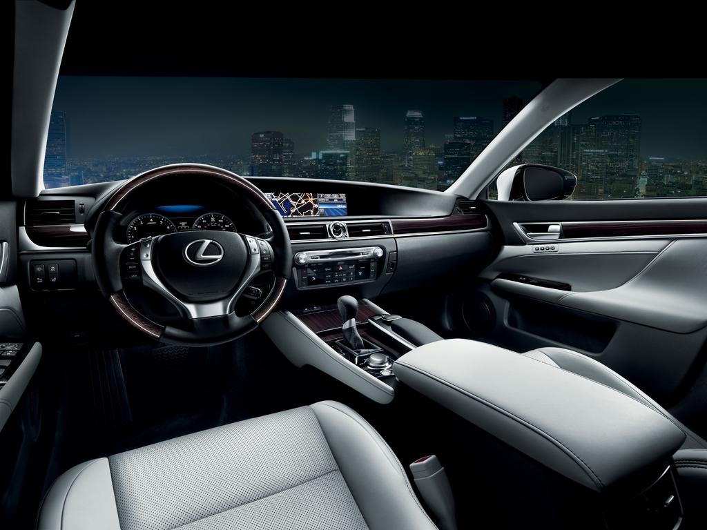 THE FUTURE, FRONT ND CENTER. 12.3-INCH ULTIEDI DISPLY CONVENIENCE COES TO THE BIG SCREEN Givig you the ability to see ad do more, the GS offers the idustry s first available 12.